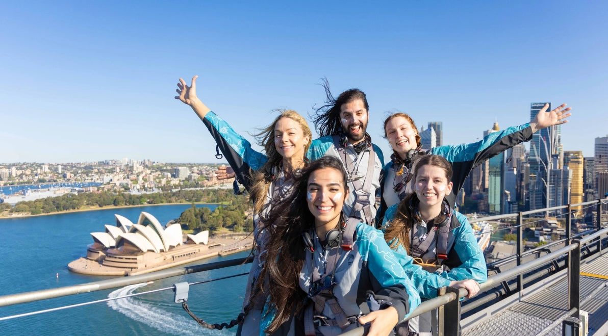 Sydney Harbour Bridge Summit Climb with Pub Lunch at The Rocks