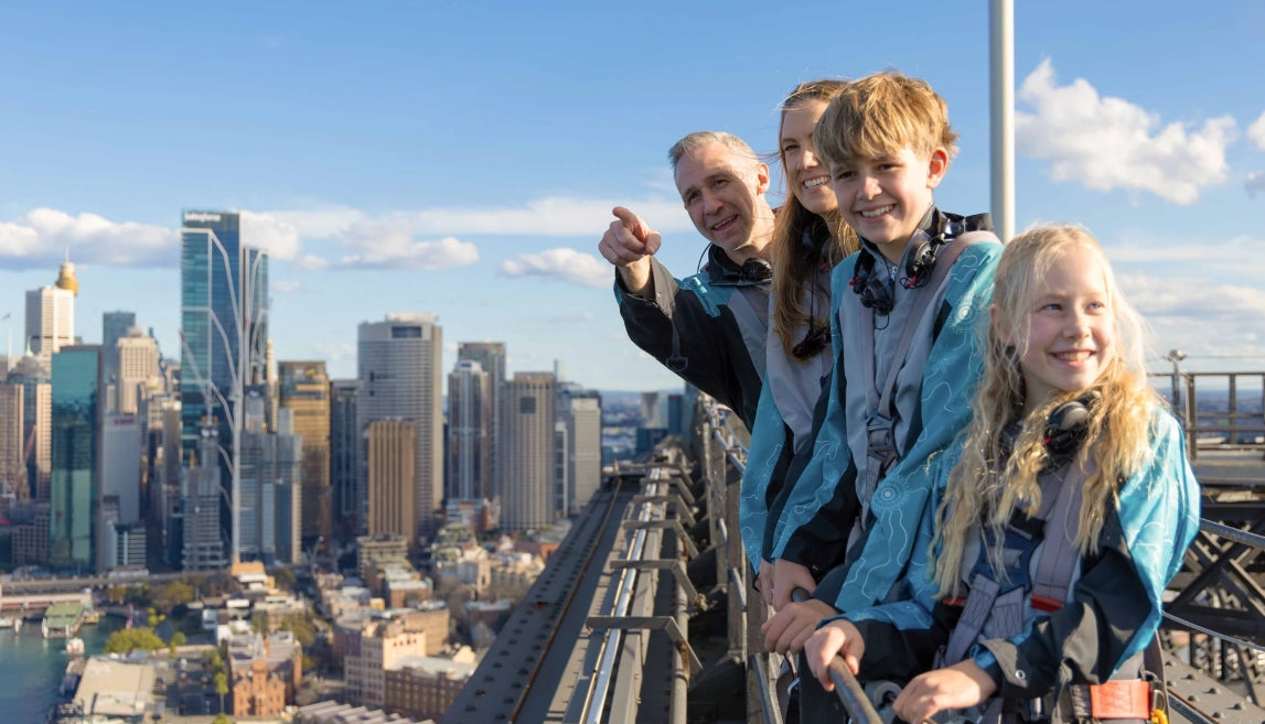 Sydney Harbour Bridge Summit Climb with Pub Lunch at The Rocks