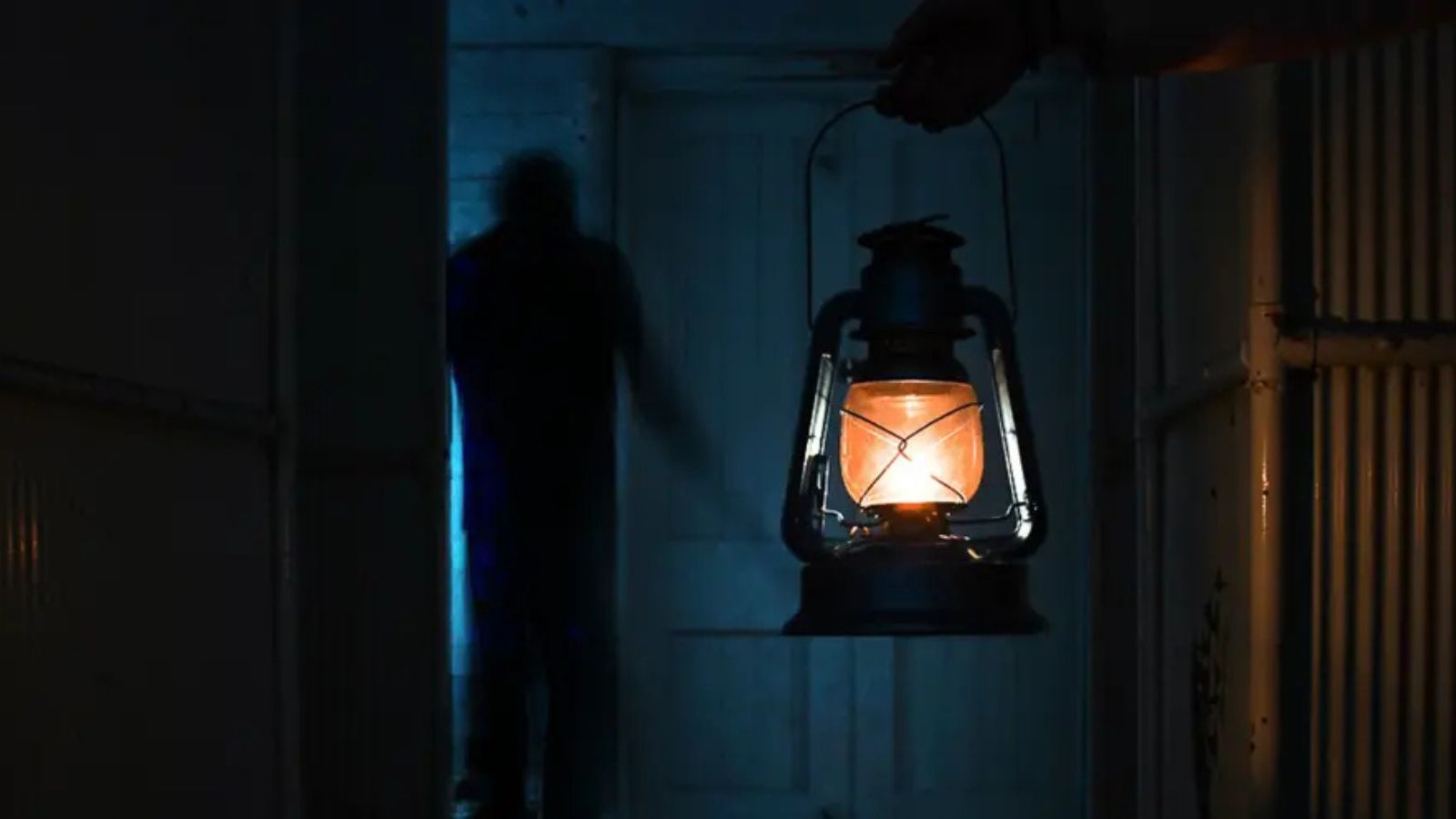 Harbour of Haunting Secrets & Stay for 2