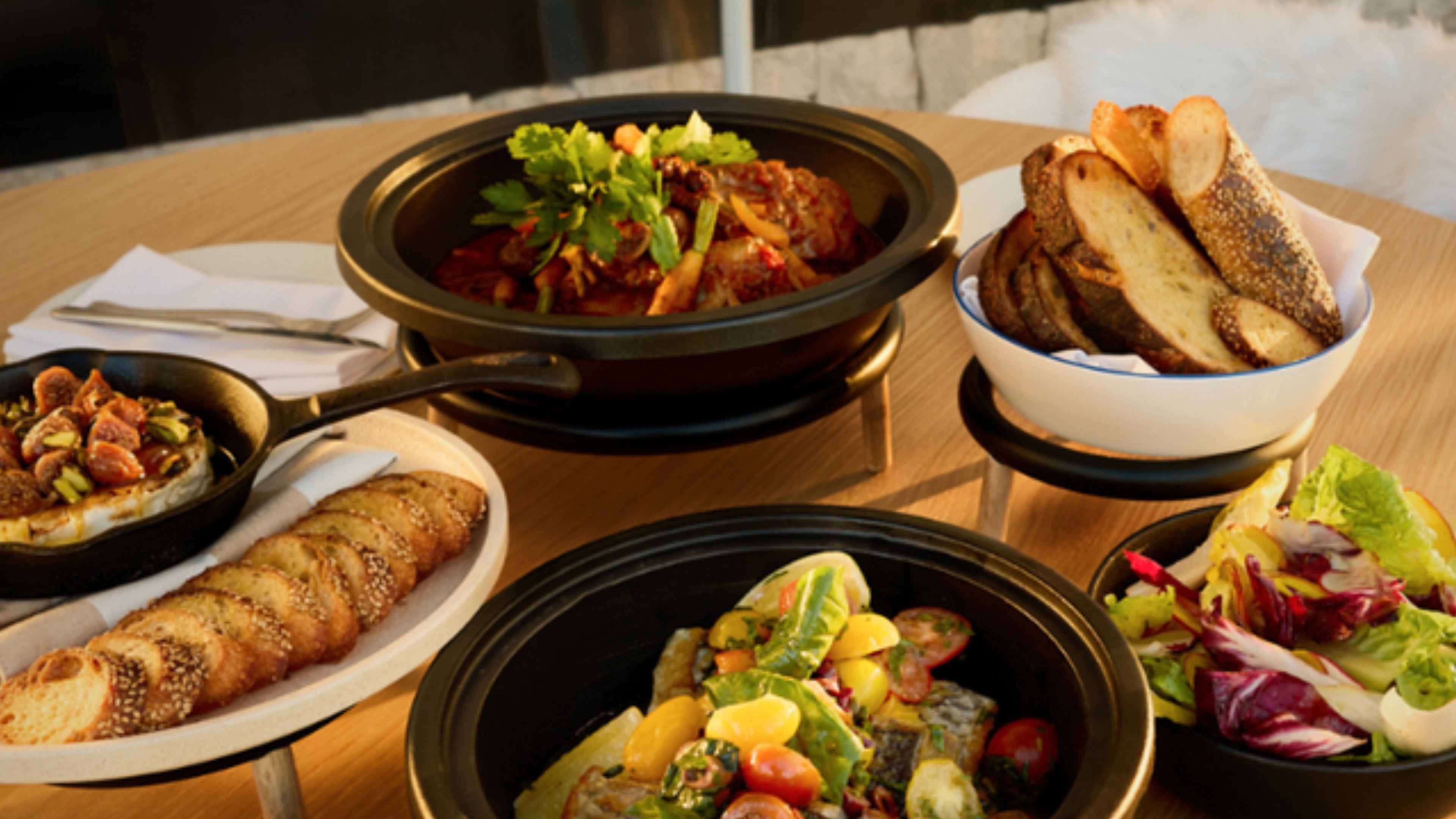 Winterland Dome Dining for 2